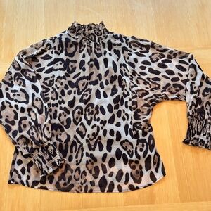 Vince Camuto animal print blouse. Size small.